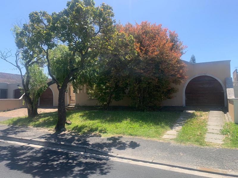 3 Bedroom Property for Sale in Montana Western Cape